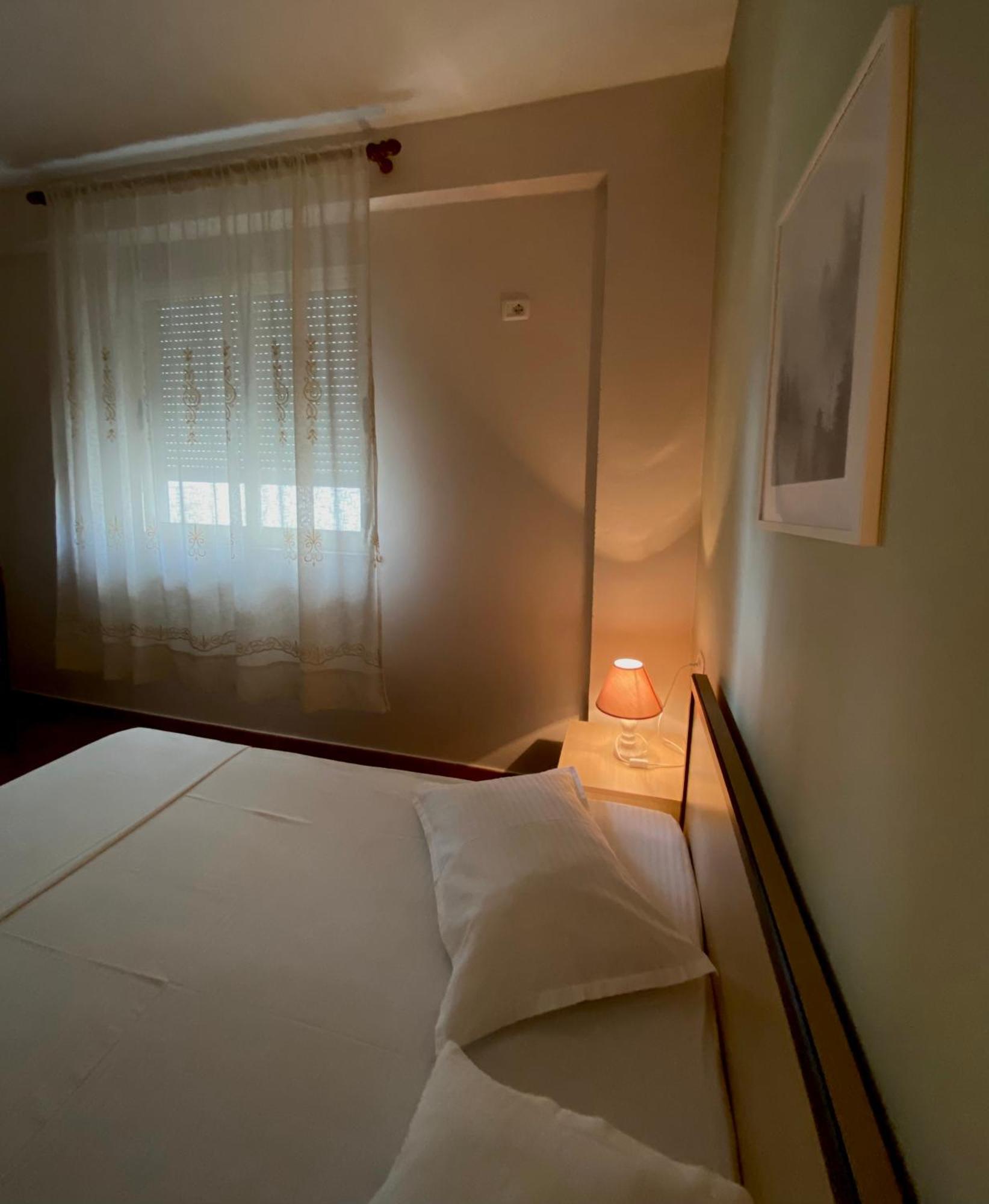 Memory Apartments Dıraç Dış mekan fotoğraf
